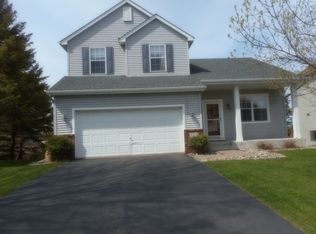 4915 Olive Ln N, Plymouth, MN 55446