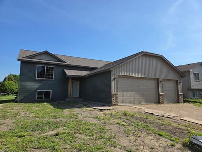 305 N Ln, Green Isle, MN, 55338