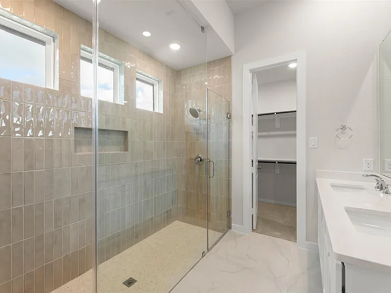 11210 Cassia Tree Ln — Photo 13