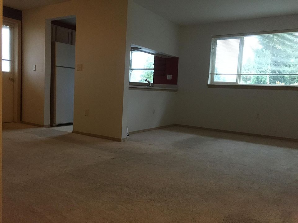 Kitchen/ dining room 