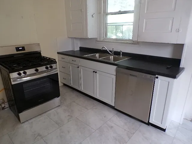3 bed, $1,395 — Photo 3