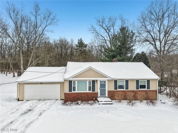 4098 Everett Rd, Richfield, OH 44286