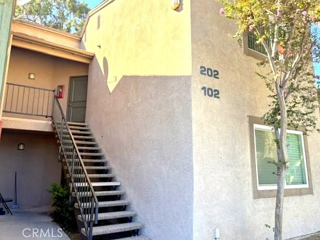 2564 Avenida Del Vis #202