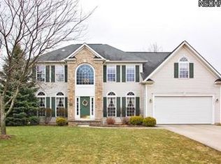 34001 Hickory Ct, Avon, OH 44011