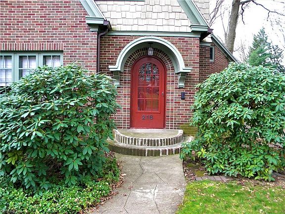 2nd image of 218 W University St