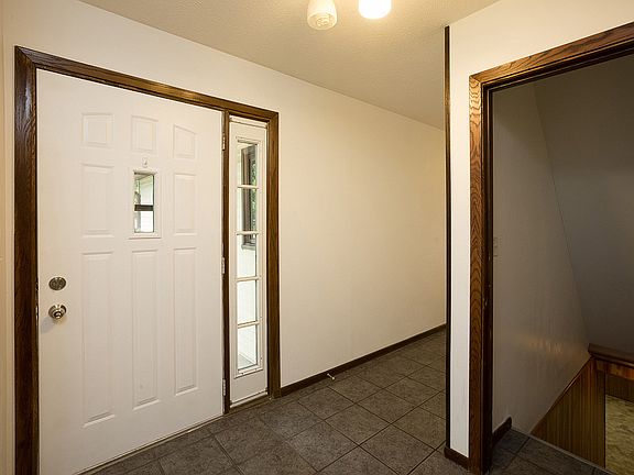 4th image of 2101 Pine St