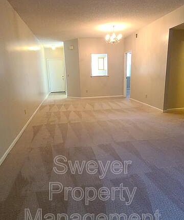 3rd image of 721 Bragg Dr APT C
