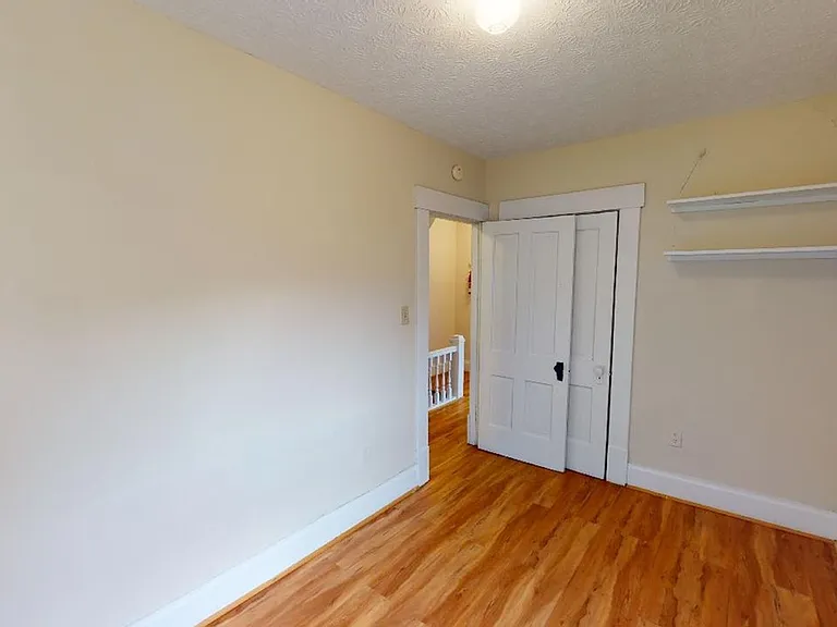 102 E Patterson Ave — Photo 12
