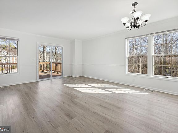 3rd image of 9322 Sombersby Ct