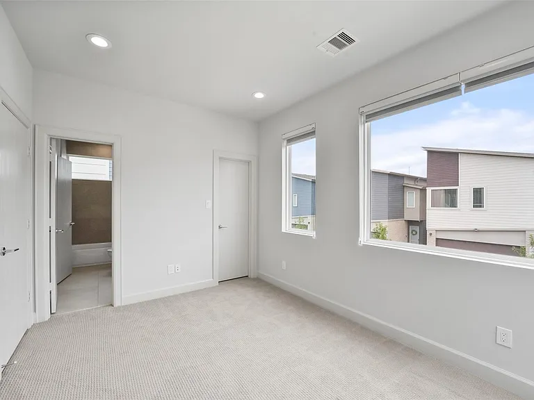 6809 Rocinante Ln — Photo 25
