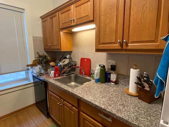 3rd image of 4305 N Marlborough Dr APT 5
