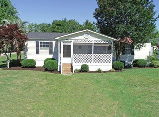 1135 Ralph Bell Rd, Summerton, SC 29148
