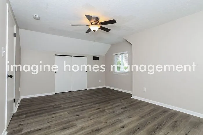563 Greenwell Ave — Photo 7