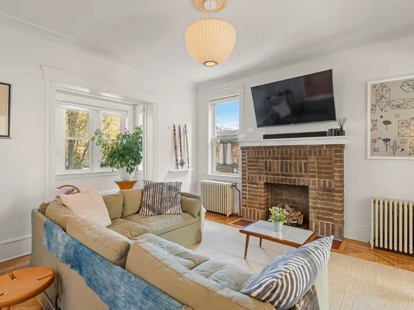 25 75th Street image 7 of 37