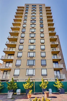 Sold by Realty Connect USA | media 65