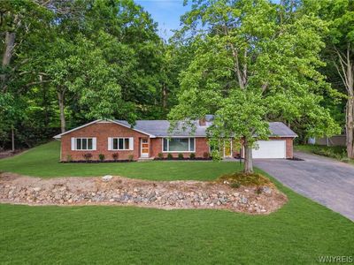 8117 State Rd, Hamburg, NY, 14075