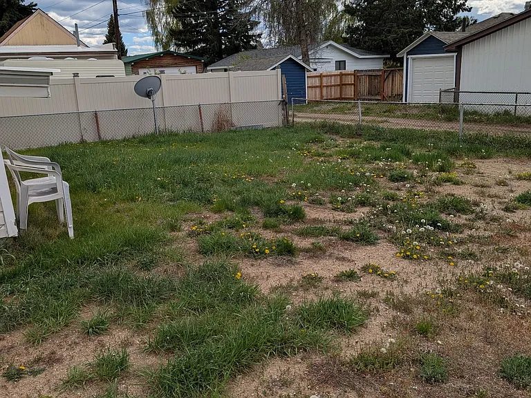1905 Stuart Ave — Photo 19
