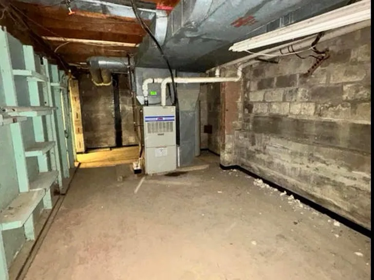 325 Winwood Ave — Photo 30