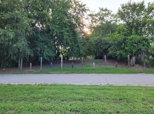 2526 N Saint Louis Ave, Tulsa, OK 74106