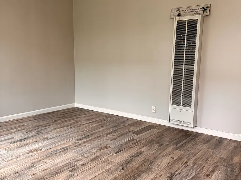 1214 Boynton St #15 — Photo 6