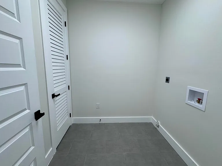 355 County Line Rd — Photo 18