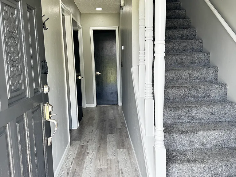2724 S 120th Ave E — Photo 3