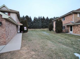 1507 Clarence Ct APT 3, West Bend, WI 53095