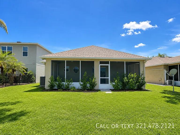 3184 Burdock Ave — Photo 3