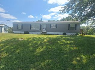 802 N Main St, Clarksdale, MO 64430