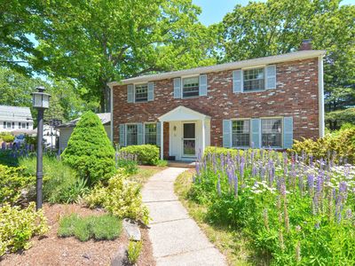31 Hollow Ridge Rd, Needham, MA, 02494