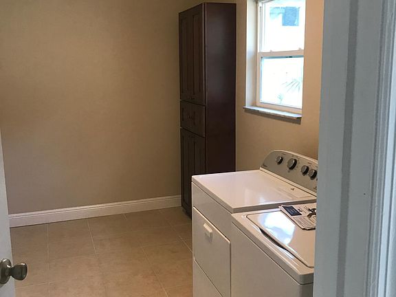 2nd image of 109 Northwood Dr