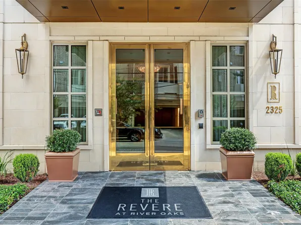2325 Welch St #704, Houston, TX 77019