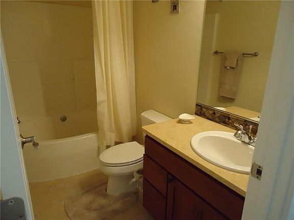 4th image of 9421 Canyon Dr NW