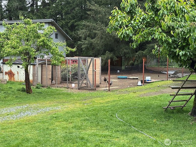 5th image of 13219 202nd Street E