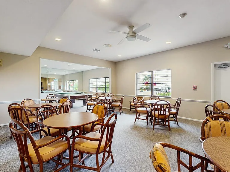 Building's Lounge