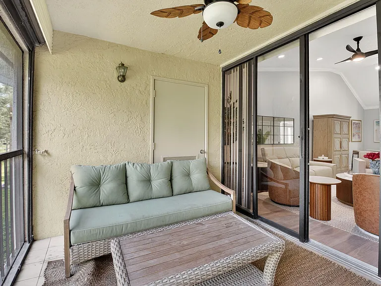 7455 Glendevon Ln #206 — Photo 34
