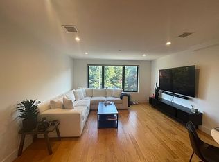 37 Madison St #3A, Brooklyn, NY 11238