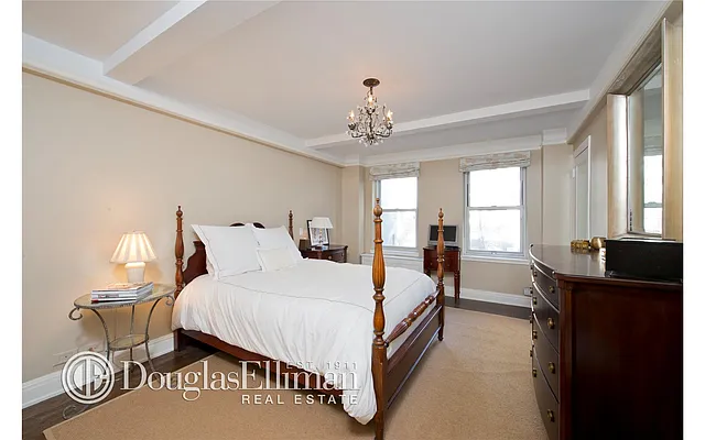 Sold by Douglas Elliman | media 9