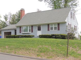19 Welch Dr, Enfield, CT 06082