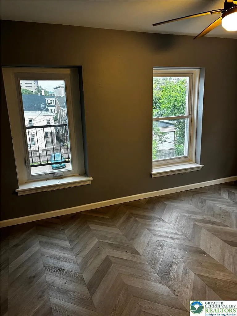 1 bed, 1.0 bath, 600 sqft, $1,400 — Photo 4