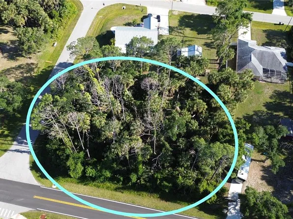 4279 & 4287 Eldron Ave Lot 17-18, North Pt, FL 34286