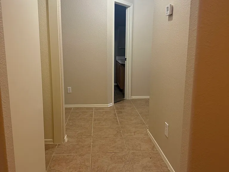 2601 W Camino Del Medrano — Photo 6