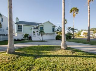 118 Wall St, Redington Shores, FL 33708