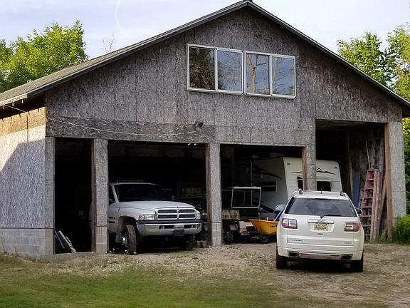 4th image of N3827 N Saint Martins Point