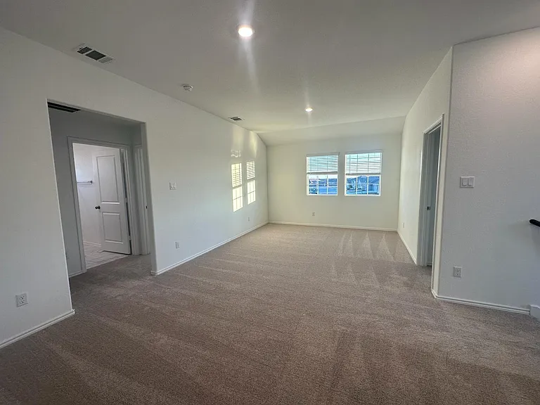 1018 Ascari Ct — Photo 24