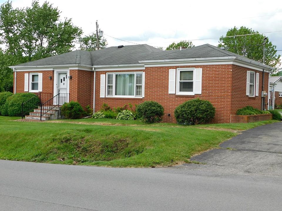 1st image of 167 Steeles Ln