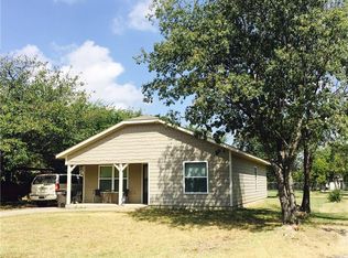 2561 Highcrest Ave, Fort Worth, TX 76111