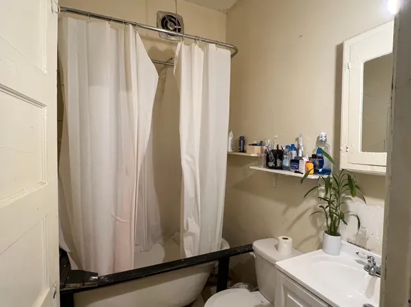 2431 College Ave #2, Berkeley, CA 94704