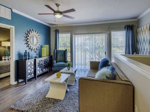 8515 Boulevard 26 #412