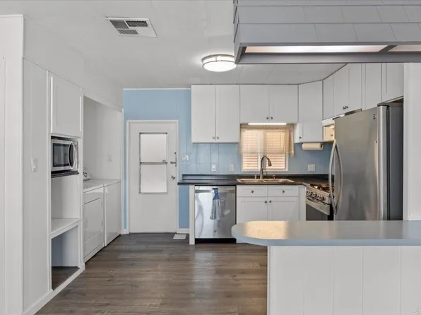 718 Sycamore Ave Spc 109, Vista, CA 92083